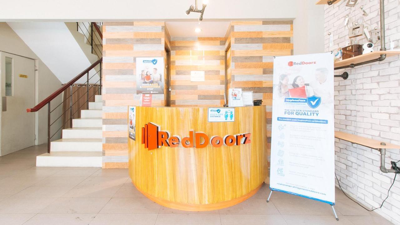 Reddoorz Plus Near Osmena Highway 2 Manila Exterior foto